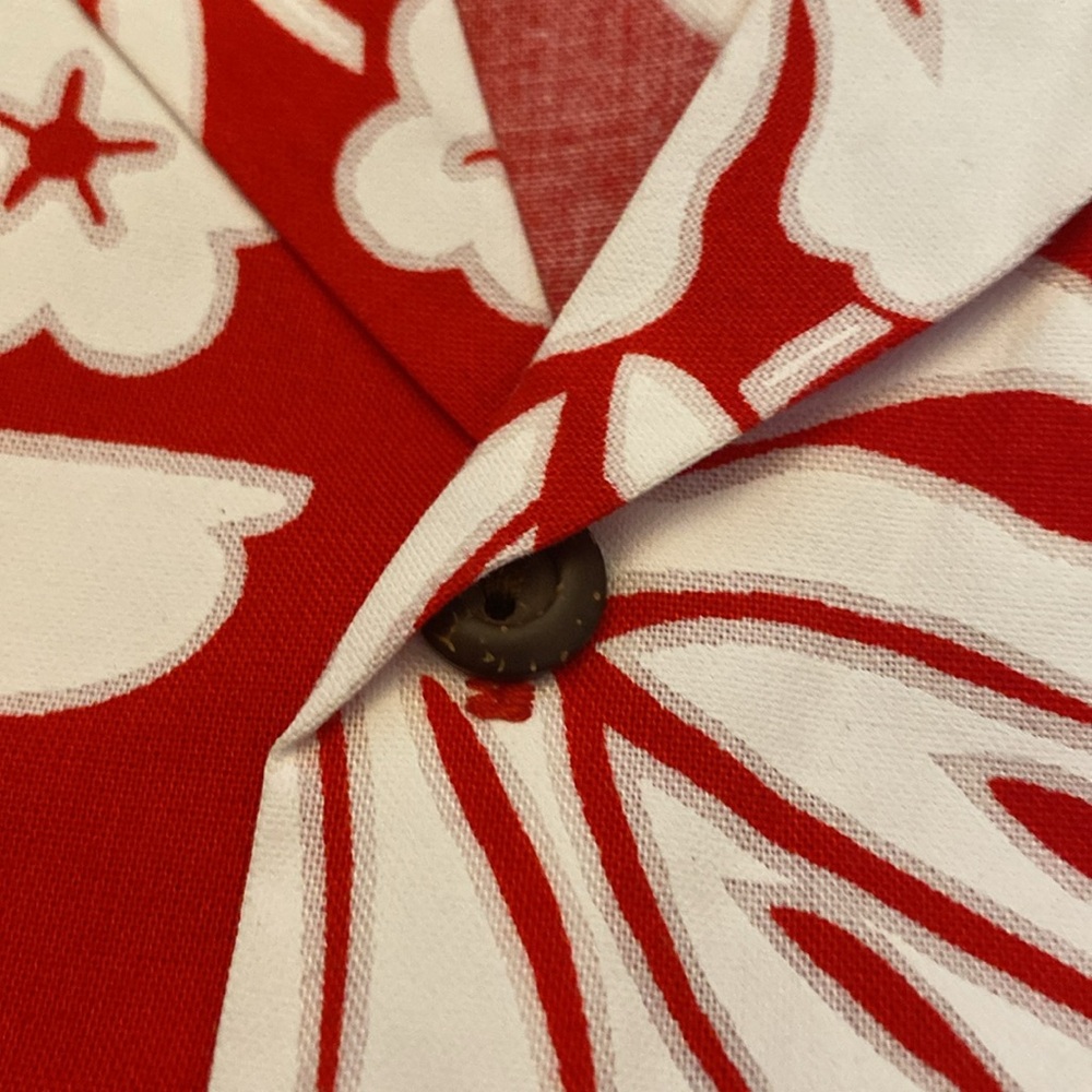Smart Design Made in Hawaii 100% Cotton Red Aloha Shirt White Hibiscus Print - 8 - Picture 5 of 6